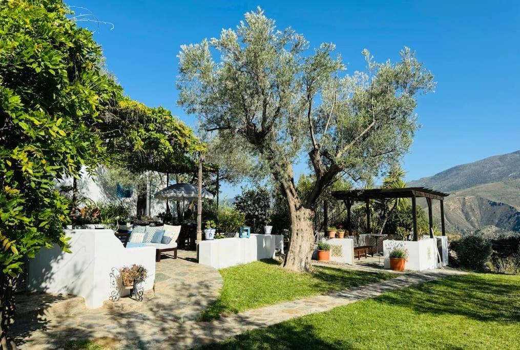 Vila Almond Hill House Orgiva Exteriér fotografie